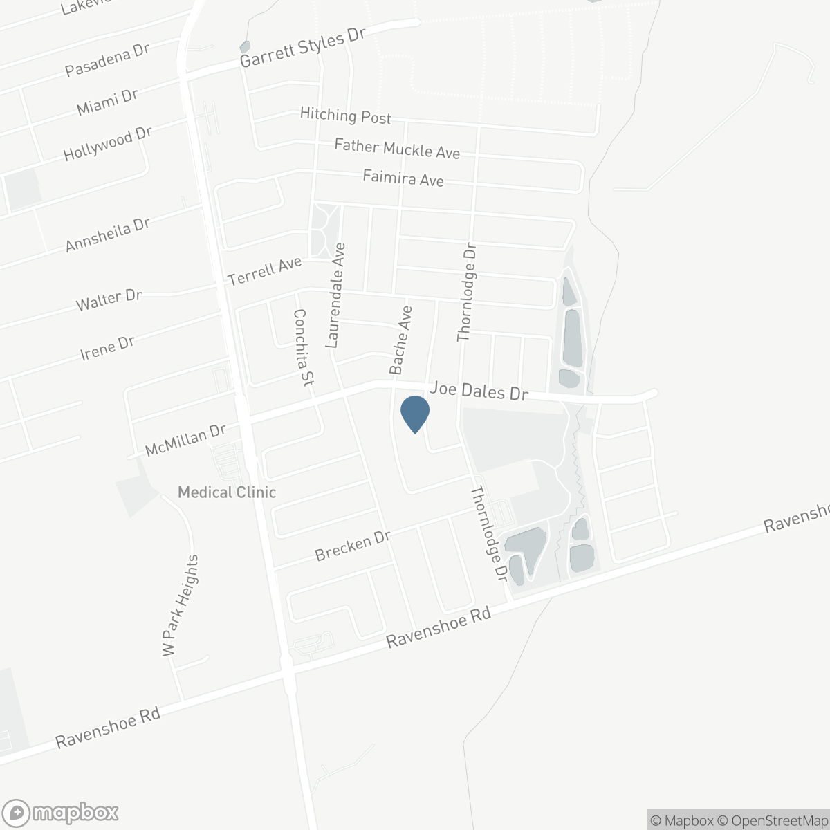 17 HIRST AVENUE, Georgina, Ontario L4P 4E6